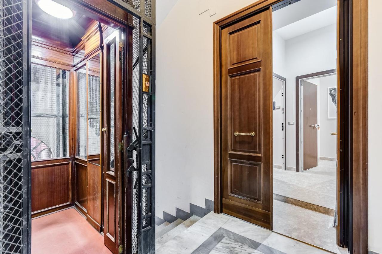 Crystal Trevi Fountain - Romedreamhome Buitenkant foto